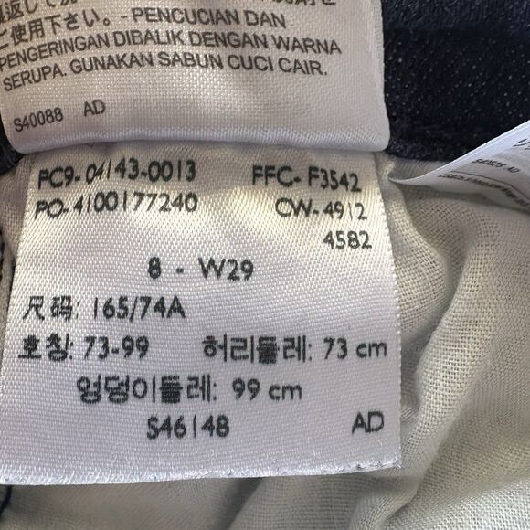 Levi Capri jeans Womens 8 Blue Dk Wash Demi Curve Classic Rise Embroidery Pocket - Picture 7 of 12